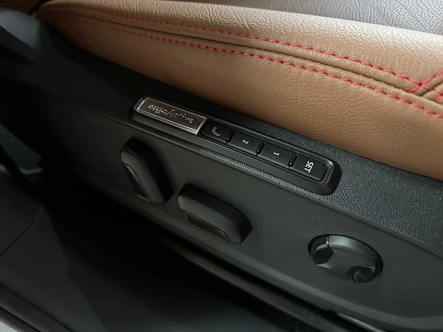 Volkswagen id.5 pro advantage 77 kwh 174pk 2023, x-669-nl - afbeelding 35 van  50