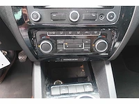 Volkswagen jetta 1.2 tsi comfortline, 09-tbg-8 - afbeelding 13 van  16