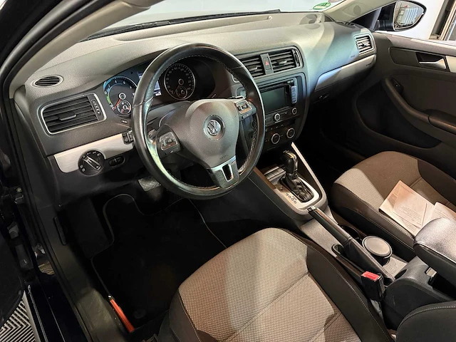 Volkswagen jetta 1.4 tsi hybr highl, 1-shs-68 - afbeelding 13 van  14