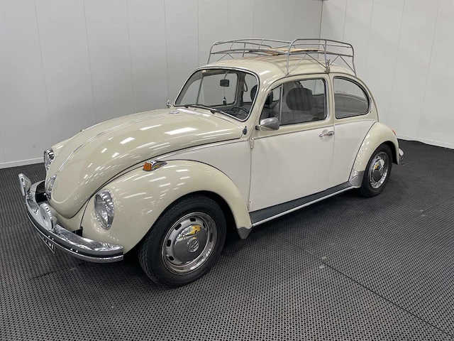 Volkswagen kever - oldtimer - 1972 - afbeelding 1 van  26