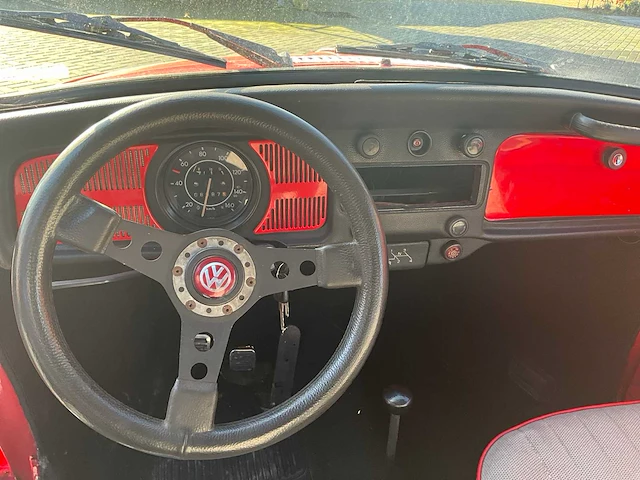 Volkswagen kever cabriolet oldtimer - afbeelding 6 van  18