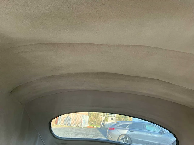 Volkswagen kever cabriolet oldtimer - afbeelding 10 van  18
