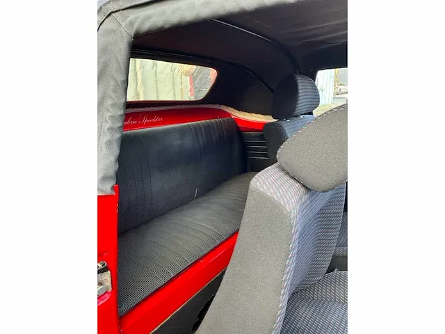 Volkswagen kever cabriolet - afbeelding 14 van  29
