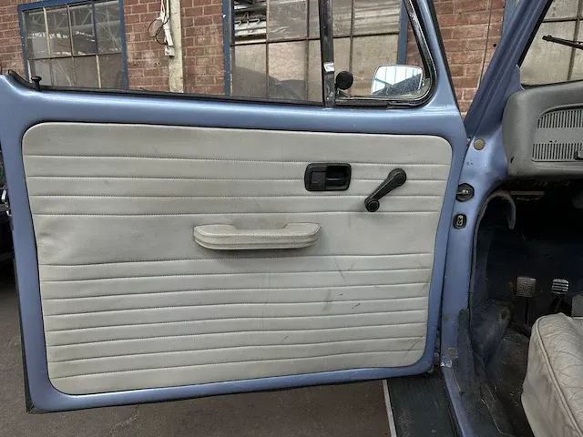 Volkswagen kever m1 cabriolet 1970, 31-29-nk - afbeelding 25 van  44