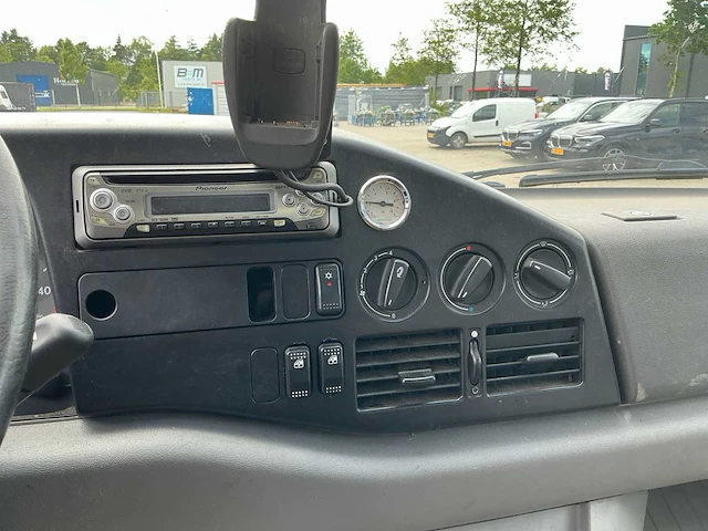 Volkswagen lt46a 2.8 tdi opleggertrekker met trailer / be-combinatie - afbeelding 18 van  30