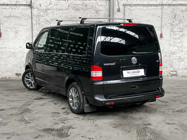 Volkswagen multivan 3.2 v6 235pk (transporter t5) 2005 youngtimer - afbeelding 7 van  46