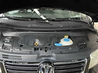 Volkswagen multivan 3.2 v6 235pk (transporter t5) 2005 youngtimer - afbeelding 38 van  46