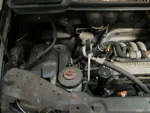 Volkswagen multivan onderdelenbus - afbeelding 11 van  15