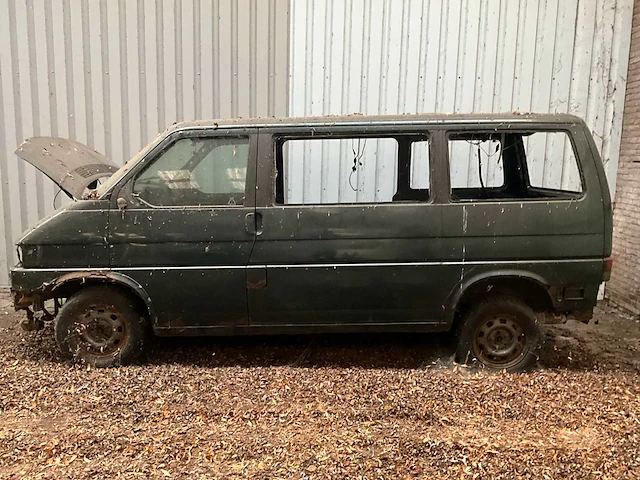 Volkswagen multivan onderdelenbus - afbeelding 14 van  15