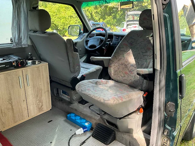 Volkswagen multivan tdi 2.5 kampeerbus, jj-854-d - afbeelding 20 van  40