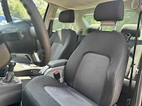 Volkswagen new beetle 1.6 turijn, 95rhns - afbeelding 14 van  15
