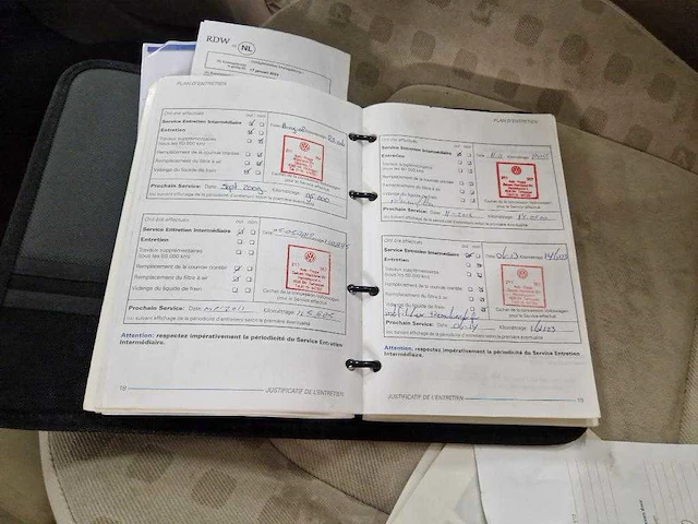 Volkswagen new beetle 2.0 highline, 31-zp-fj - afbeelding 6 van  14