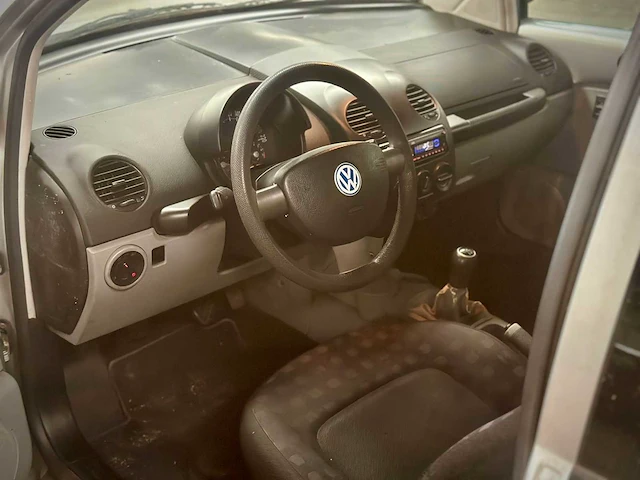 Volkswagen new beetle 2.0 highline, 43-dd-dk - afbeelding 9 van  12