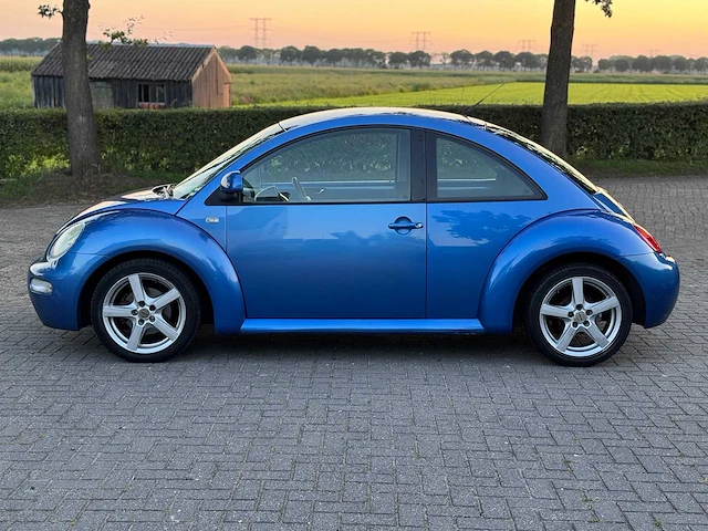 Volkswagen new beetle 2.0 highline origineel nederlands nap - afbeelding 9 van  16