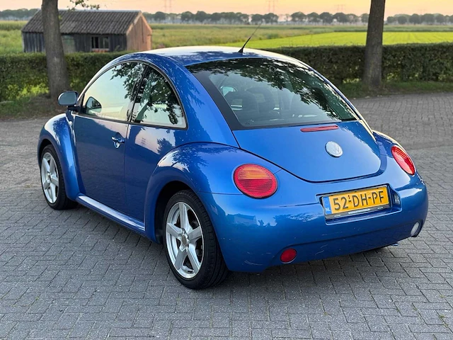 Volkswagen new beetle 2.0 highline origineel nederlands nap - afbeelding 10 van  16