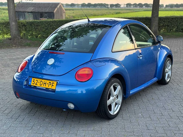 Volkswagen new beetle 2.0 highline origineel nederlands nap - afbeelding 12 van  16