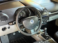Volkswagen new beetle 2.0 highline origineel nederlands nap - afbeelding 16 van  16