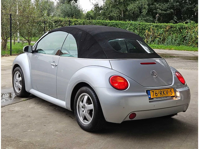 Volkswagen new beetle cabrio 1.6 'highline', 76-rkv-5 - afbeelding 12 van  44