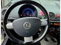 Volkswagen new beetle cabrio 1.6 'highline', 76-rkv-5 - afbeelding 30 van  44
