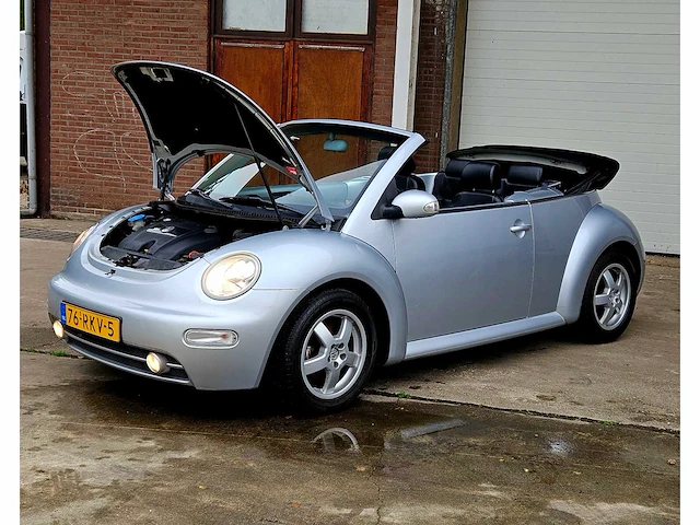 Volkswagen new beetle cabrio 1.6 'highline', 76-rkv-5 - afbeelding 33 van  44