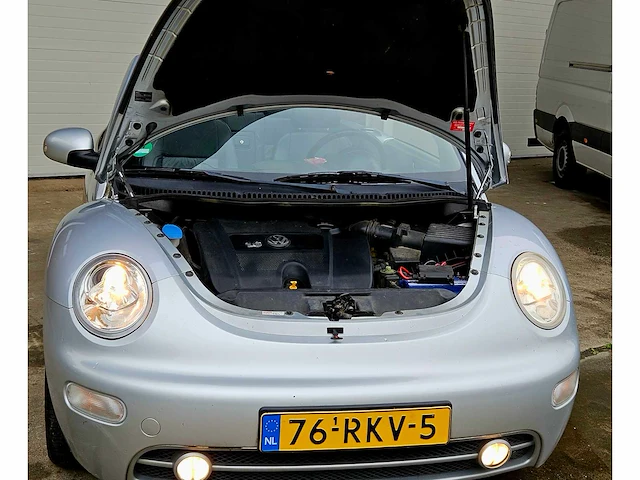 Volkswagen new beetle cabrio 1.6 'highline', 76-rkv-5 - afbeelding 35 van  44