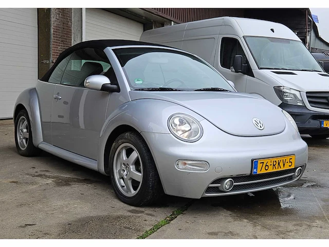 Volkswagen new beetle cabrio 1.6 'highline', 76-rkv-5 - afbeelding 34 van  44