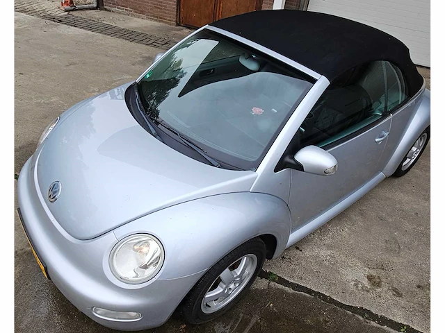 Volkswagen new beetle cabrio 1.6 'highline', 76-rkv-5 - afbeelding 42 van  44