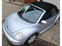 Volkswagen new beetle cabrio 1.6 'highline', 76-rkv-5 - afbeelding 42 van  44
