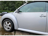 Volkswagen new beetle cabrio 1.6 'highline', 76-rkv-5 - afbeelding 43 van  44