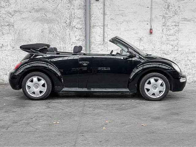 Volkswagen new beetle cabriolet 1.4 turijn 75pk 2003, th-271-j - afbeelding 33 van  34