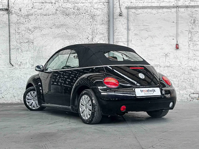 Volkswagen new beetle cabriolet 1.6 102pk 2003, 75-gnv-4 - afbeelding 5 van  40