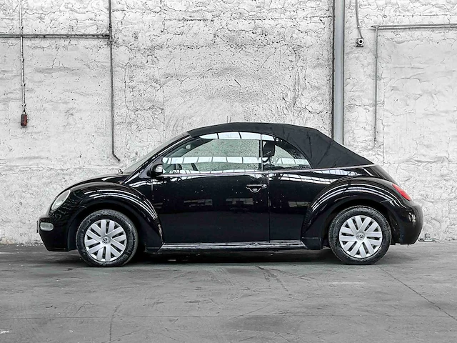 Volkswagen new beetle cabriolet 1.6 102pk 2003, 75-gnv-4 - afbeelding 7 van  40