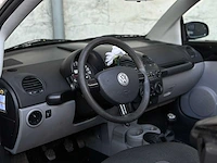 Volkswagen new beetle cabriolet 1.6 102pk 2003, 75-gnv-4 - afbeelding 9 van  40