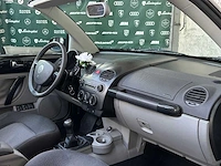 Volkswagen new beetle cabriolet 1.6 102pk 2003, 75-gnv-4 - afbeelding 25 van  40
