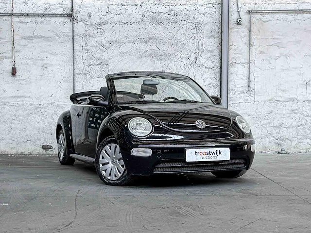 Volkswagen new beetle cabriolet 1.6 102pk 2003, 75-gnv-4 - afbeelding 36 van  40