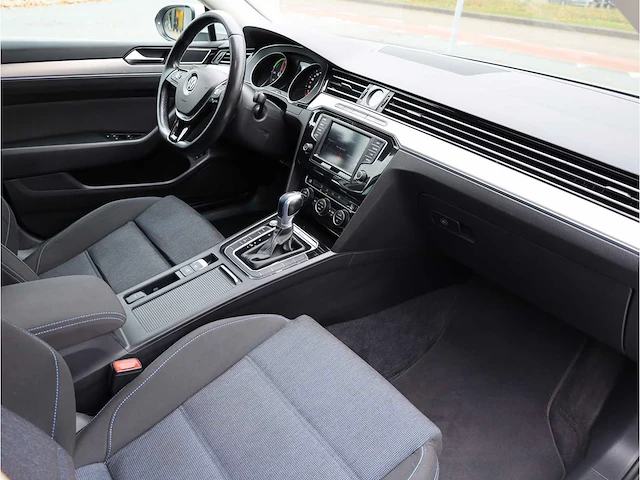 Volkswagen passat 1.4 tsi gte automaat 2016, nd-172-s - afbeelding 4 van  41