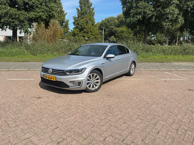 Volkswagen passat 1.4 tsi gte highline automaat, kb-604-v - afbeelding 1 van  23