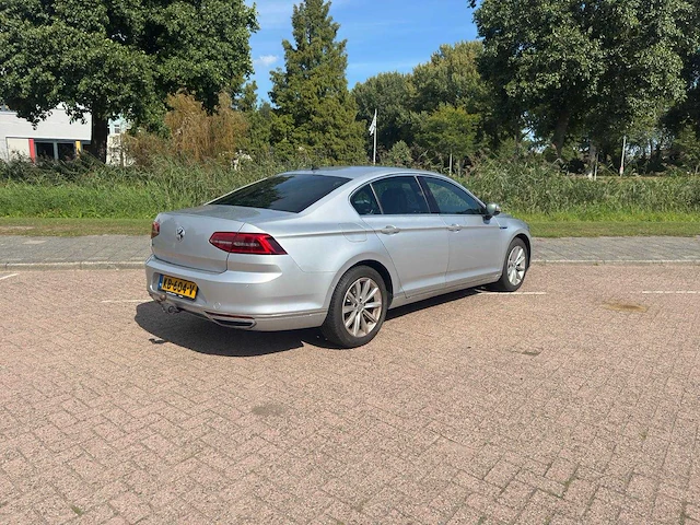 Volkswagen passat 1.4 tsi gte highline automaat, kb-604-v - afbeelding 2 van  23