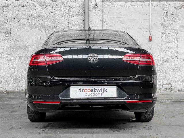 Volkswagen passat 1.5 tsi cl bns 150pk 2019, zh-522-v - afbeelding 13 van  48