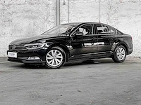Volkswagen passat 1.5 tsi cl bns 150pk 2019, zh-522-v - afbeelding 1 van  48