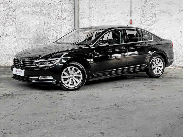 Volkswagen passat 1.5 tsi cl bns 150pk 2019, zh-522-v - afbeelding 2 van  48