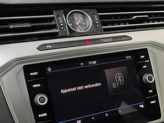 Volkswagen passat 1.5 tsi cl bns 150pk 2019, zh-522-v - afbeelding 41 van  48