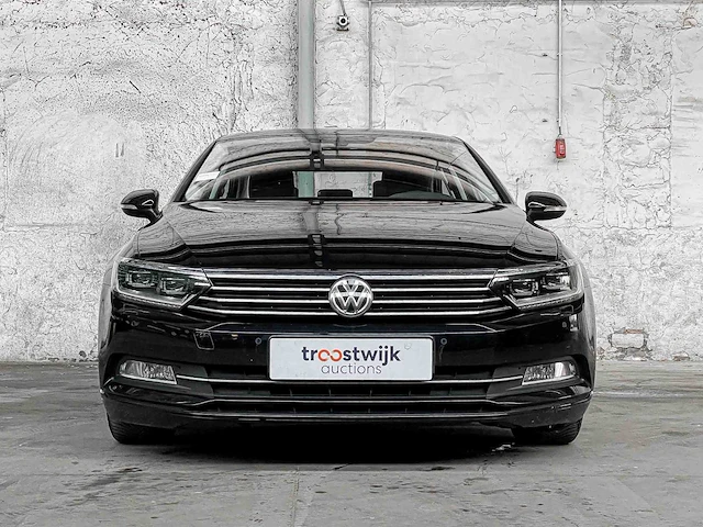 Volkswagen passat 1.5 tsi cl bns 150pk 2019, zh-522-v - afbeelding 4 van  48