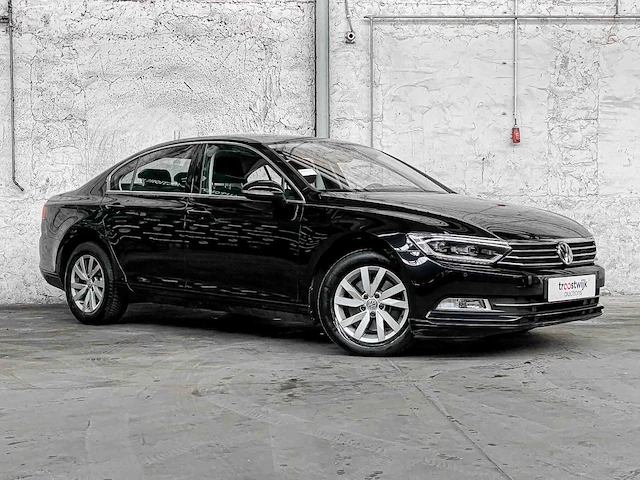 Volkswagen passat 1.5 tsi cl bns 150pk 2019, zh-522-v - afbeelding 7 van  48