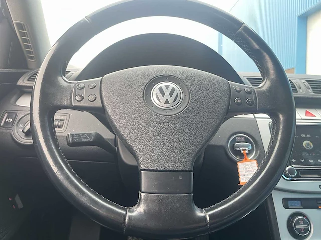 Volkswagen passat 1.8 tfsi comfortline - 2008 | 50-gfh-2 - afbeelding 5 van  26