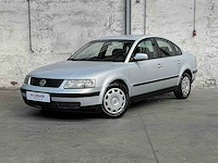 Volkswagen passat 1.9 tdi trendline 90pk 2000, 06-fd-ff - afbeelding 23 van  36