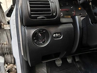 Volkswagen passat 1.9 tdi trendline 90pk 2000, 06-fd-ff - afbeelding 13 van  36