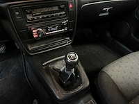 Volkswagen passat 1.9 tdi trendline 90pk 2000, 06-fd-ff - afbeelding 17 van  36