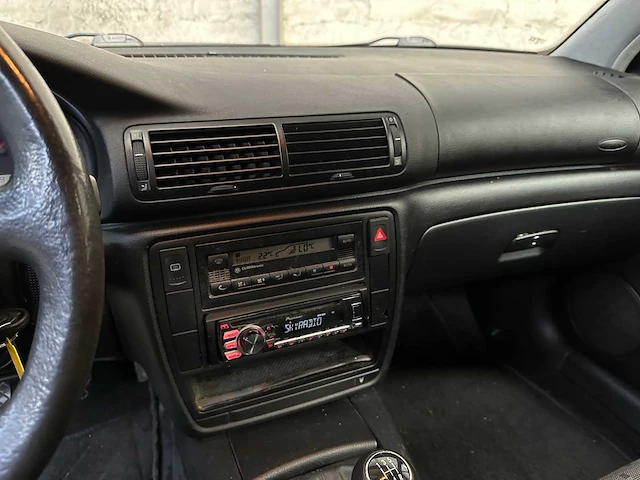 Volkswagen passat 1.9 tdi trendline 90pk 2000, 06-fd-ff - afbeelding 18 van  36