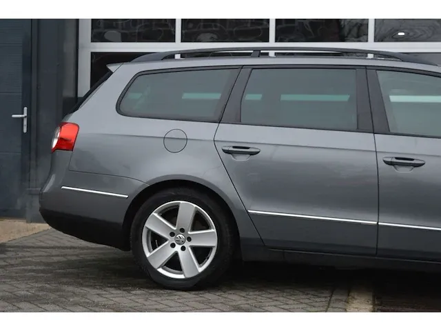 Volkswagen passat 2.0 tdi | 2006 | 90-ptl-9 | - afbeelding 14 van  46